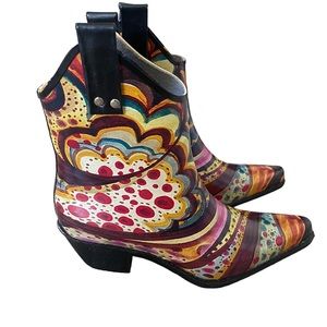 Nomad Rubber Pointed Toe Rain Boots Size 8 Artsy Colorful Abstract Eclectic